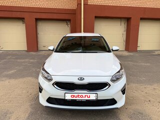 2018 Kia Ceed III, белый, 1600000 рублей, вид 3