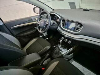 2026 Lada (ВАЗ) Vesta I Рестайлинг (NG), серый, 2000000 рублей, вид 3