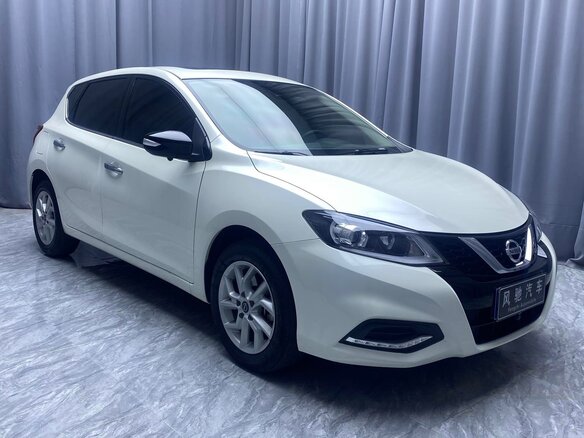 2023 Nissan Tiida II (China Market), белый, 1000000 рублей