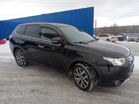 2014 Mitsubishi Outlander III Рестайлинг, чёрный, 1500000 рублей - вид 10