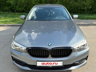 2019 BMW 5 серии 520d VII (G30/G31/G38), серый, 3100000 рублей, вид 2