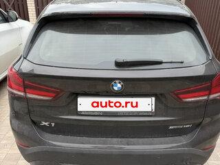 2020 BMW X1 18i sDrive II (F48) Рестайлинг, коричневый, 2500000 рублей, вид 4
