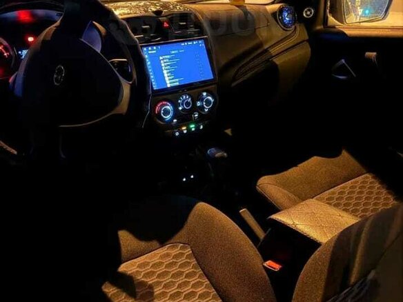 2023 Lada (ВАЗ) Granta I Рестайлинг, белый, 900000 рублей - вид 10