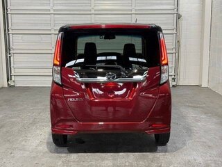2023 Toyota Roomy I Рестайлинг, пурпурный, 900000 рублей, вид 2