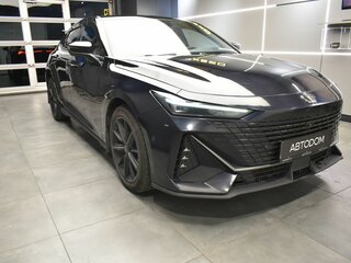 2023 Changan UNI-V I, чёрный, 1877000 рублей, вид 4