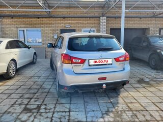2013 Mitsubishi ASX I Рестайлинг, серебристый, 1150000 рублей, вид 4