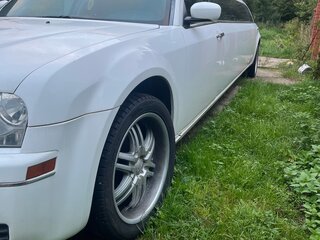 2004 Chrysler 300C I, белый, 715000 рублей, вид 5