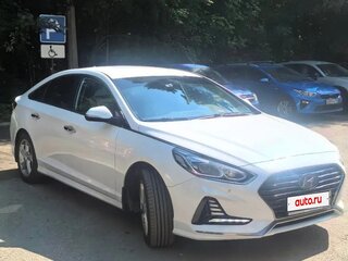 2019 Hyundai Sonata VII (LF) Рестайлинг, белый, 1560000 рублей, вид 1