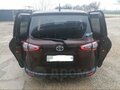 2017 Toyota Sienta II, коричневый, 1670000 рублей - вид 3