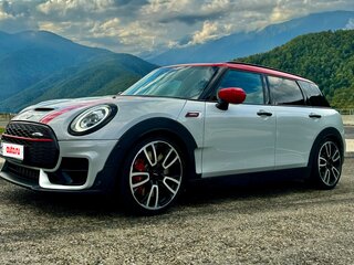 2020 Mini Clubman JCW John Cooper Works II Рестайлинг, серый, 3290000 рублей, вид 1