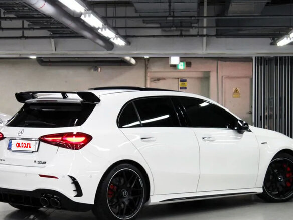 2026 Mercedes-Benz A-Класс AMG 45 AMG S II (W177) Рестайлинг, белый - вид 4