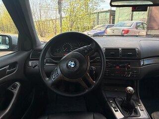 2001 BMW 3 серии 325xi IV (E46) Рестайлинг, серебристый, 700000 рублей, вид 5