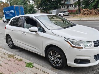 2013 Citroen C4 II, белый, 450000 рублей, вид 2