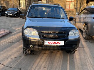 2012 Chevrolet Niva I Рестайлинг, серый, 390000 рублей, вид 1