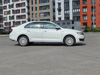 2019 Skoda Rapid I Рестайлинг, белый, 1050000 рублей, вид 4