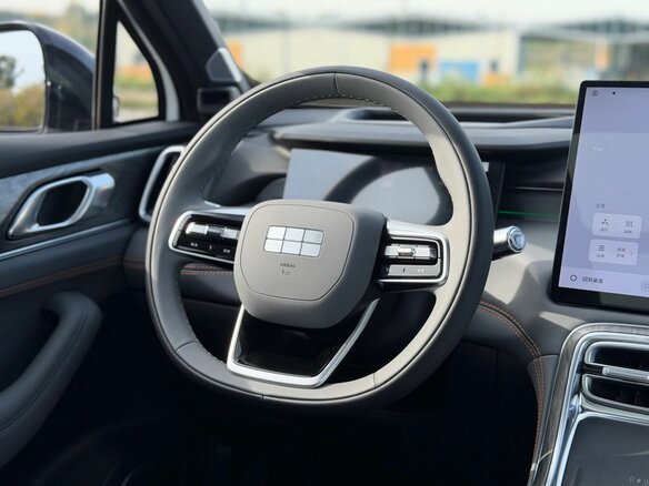 2026 Geely Galaxy M7, белый, 3500000 рублей - вид 22
