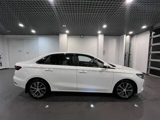 2024 Geely Emgrand II, белый, 1780000 рублей, вид 2