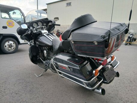 2007 Harley-Davidson Electra Glide, серый, 825000 рублей, вид 4