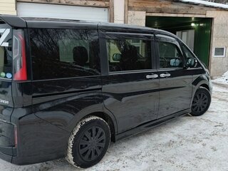 2017 Honda Stepwgn Spada V Рестайлинг, чёрный, 1680000 рублей, вид 3