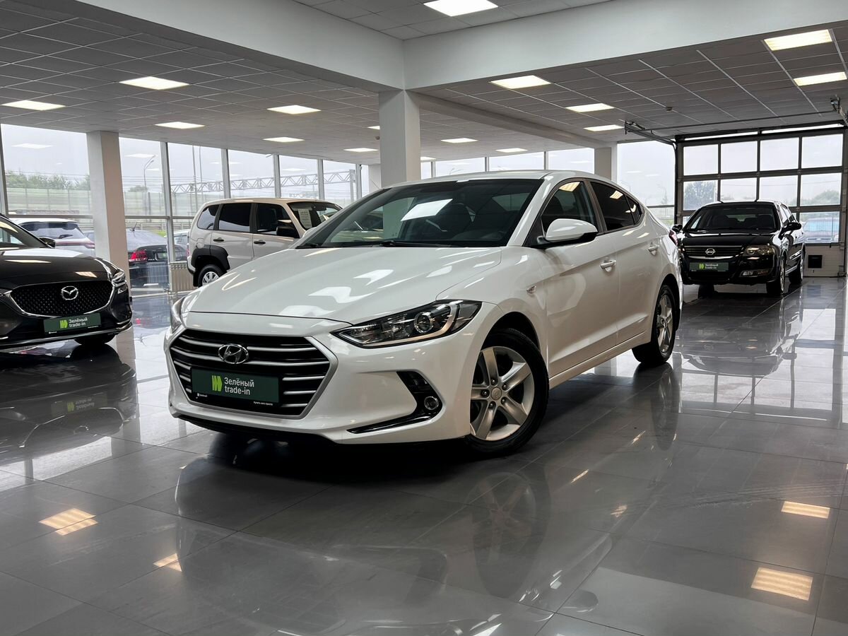 Открыть фотографии: Hyundai Elantra VI (AD)