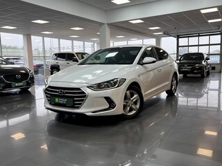 Hyundai Elantra VI (AD)