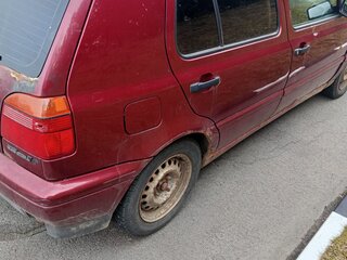 1996 Volkswagen Golf III, пурпурный, 130000 рублей, вид 5