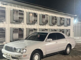 1991 Toyota Crown IX (S140), белый, 400000 рублей, вид 4