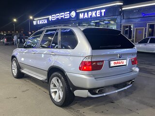 2004 BMW X5 4.4i I (E53) Рестайлинг, серебристый, 1000000 рублей, вид 4
