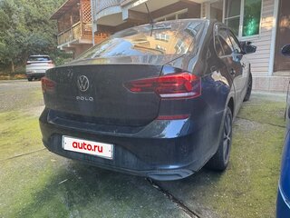 2020 Volkswagen Polo VI, чёрный, 1550000 рублей, вид 3