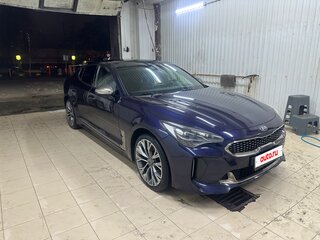 2018 Kia Stinger I, синий, 2500000 рублей, вид 2