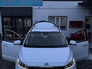 2020 Kia Carnival IV, белый, 2100000 рублей, вид 3