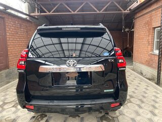 2019 Toyota Land Cruiser Prado 150 Series Рестайлинг 2, чёрный, 4950000 рублей, вид 5