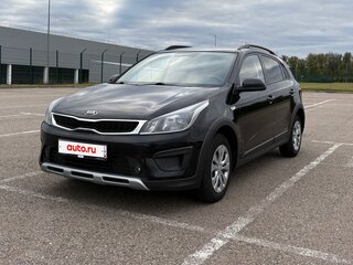 2020 Kia Rio X-Line IV, чёрный, 1650000 рублей, вид 3