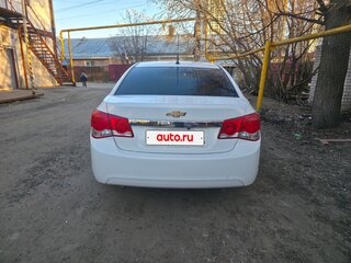 2010 Chevrolet Cruze I, белый, 650000 рублей, вид 3
