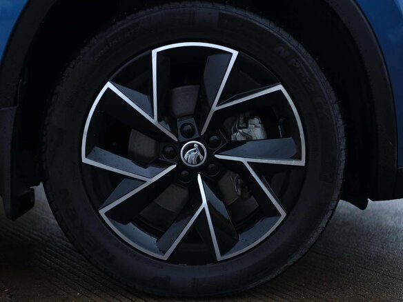 2023 Skoda Kamiq GT I (China Market), синий, 1330000 рублей - вид 16