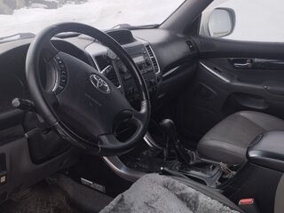 2007 Toyota Land Cruiser Prado 5-speed 120 Series, серебристый, 2150000 рублей, вид 5