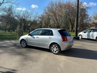 2004 Toyota Allex I Рестайлинг 2, серый, 630000 рублей, вид 3