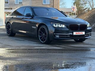 2013 BMW 7 серии Long 740Li xDrive V (F01/F02/F04) Рестайлинг, серый, 2000000 рублей, вид 5