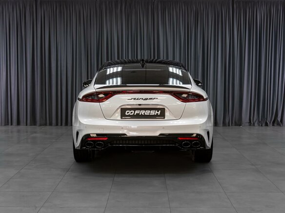 2018 Kia Stinger I, белый, 2939000 рублей - вид 3
