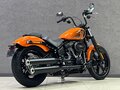 2025 Harley-Davidson Street Bob, оранжевый, 1690000 рублей - вид 7