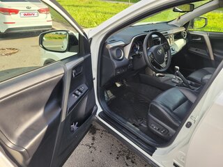 2013 Toyota RAV4 IV (XA40), белый, 1550000 рублей, вид 4