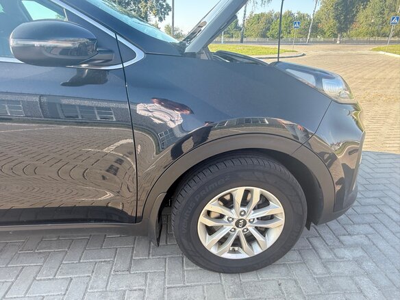 2020 Kia Sportage IV Рестайлинг, чёрный, 1750000 рублей - вид 13