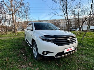 2011 Toyota Highlander II (XU40) Рестайлинг, белый, 2790000 рублей, вид 5