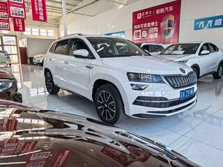 2022 Skoda Karoq DSG7 I, белый, 1880000 рублей, вид 2