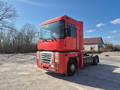2005 Renault Magnum, красный, 1100000 рублей, вид 2
