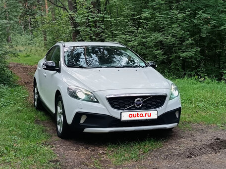 2013 Volvo V40 Cross Country I, белый, 1200000 рублей, вид 2