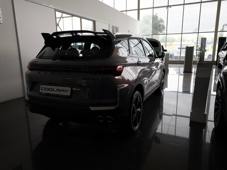 2026 Geely Coolray I Рестайлинг 2, фиолетовый, 2929990 рублей, вид 3