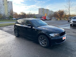 2008 BMW 1 серии 116i I (E81/E82/E87/E88) Рестайлинг, чёрный, 635000 рублей, вид 4