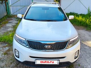 2013 Kia Sorento II Рестайлинг, белый, 1249900 рублей, вид 1