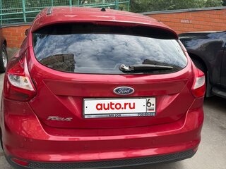 2012 Ford Focus III, красный, 625000 рублей, вид 2